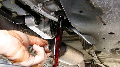 زمان تعویض واسکازین/5 نشانه مهم برای تعویض واسکازین در خودرو